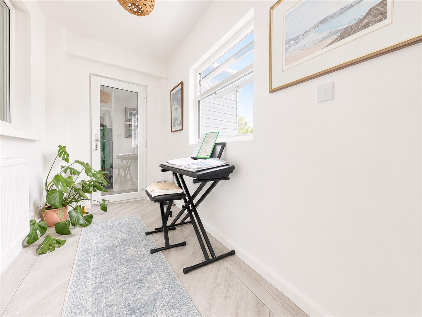Abernant Road, Abernant, Aberdare - 4e1ac1a9-0205-48ff-b986-799ac7d1a516.png
