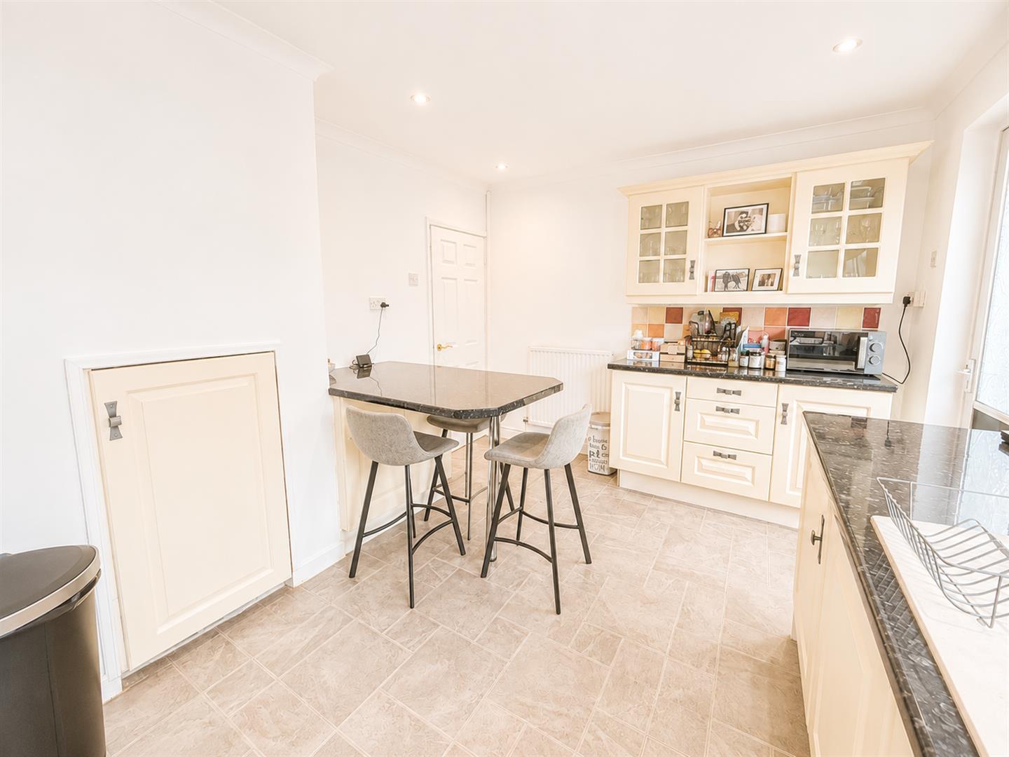 Abernant Road, Abernant, Aberdare - 6fad3498-4a51-4b21-ab7a-cc69b0651048.png