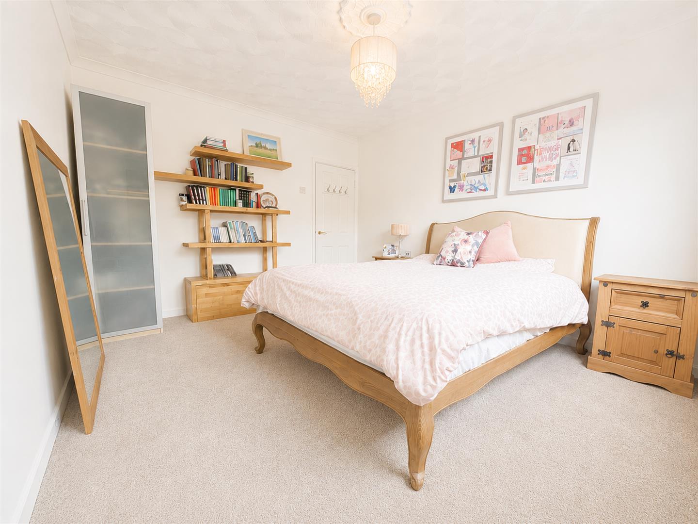 Abernant Road, Abernant, Aberdare - 13952719-eb83-4f3f-b9fd-2d7c13da1516.png