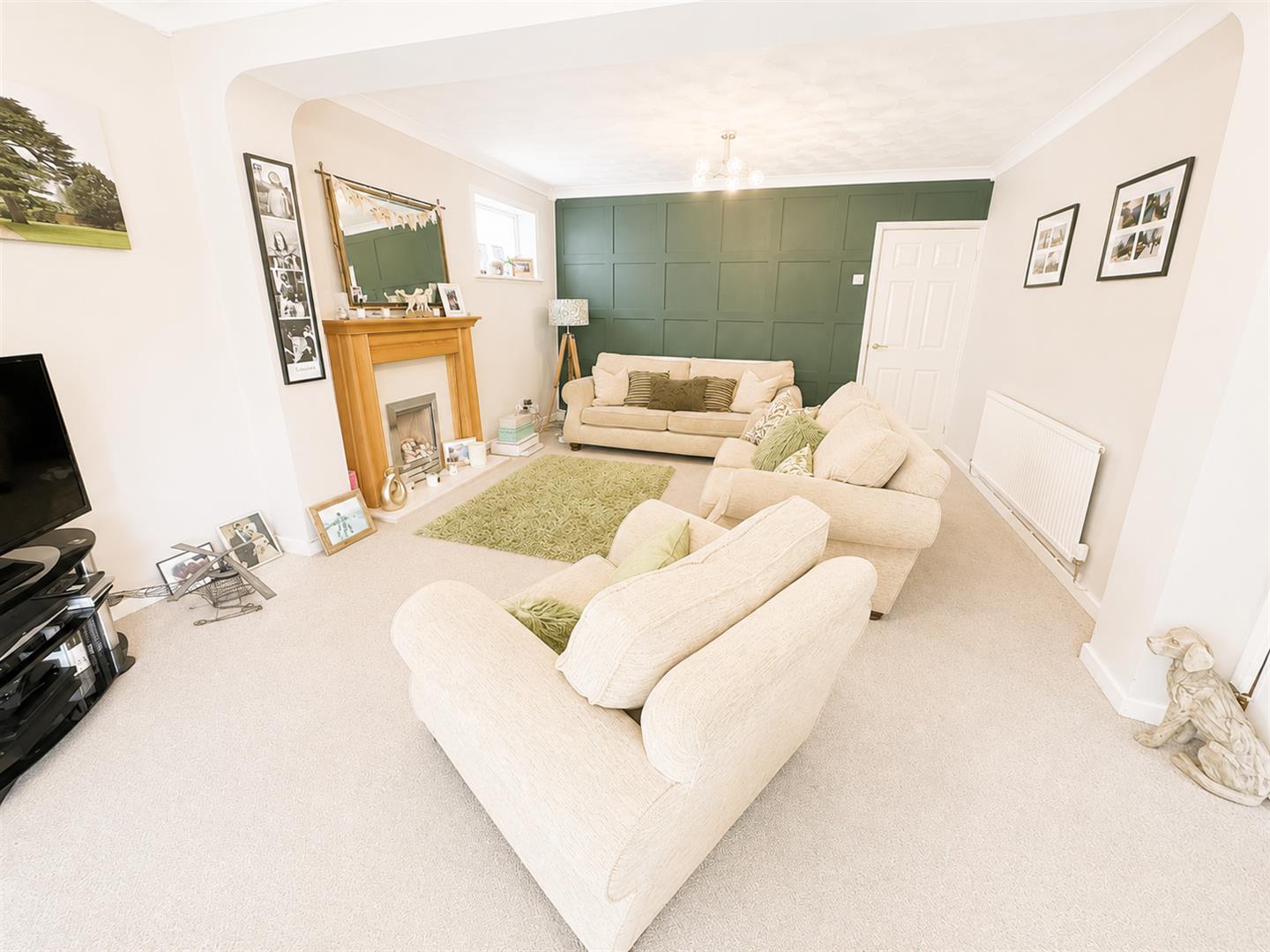 Abernant Road, Abernant, Aberdare - d321774b-2468-4159-9653-e685ecd536a0.png