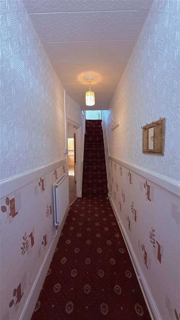 Tudor Terrace, Aberdare - 20260625_122047217_iOS.jpg