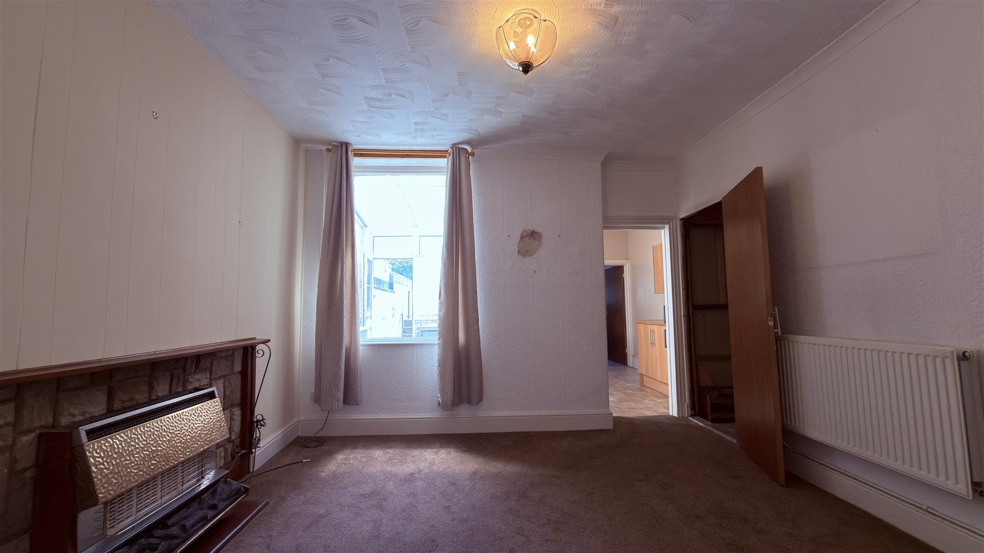 Tudor Terrace, Aberdare - 20260625_122140225_iOS.jpg
