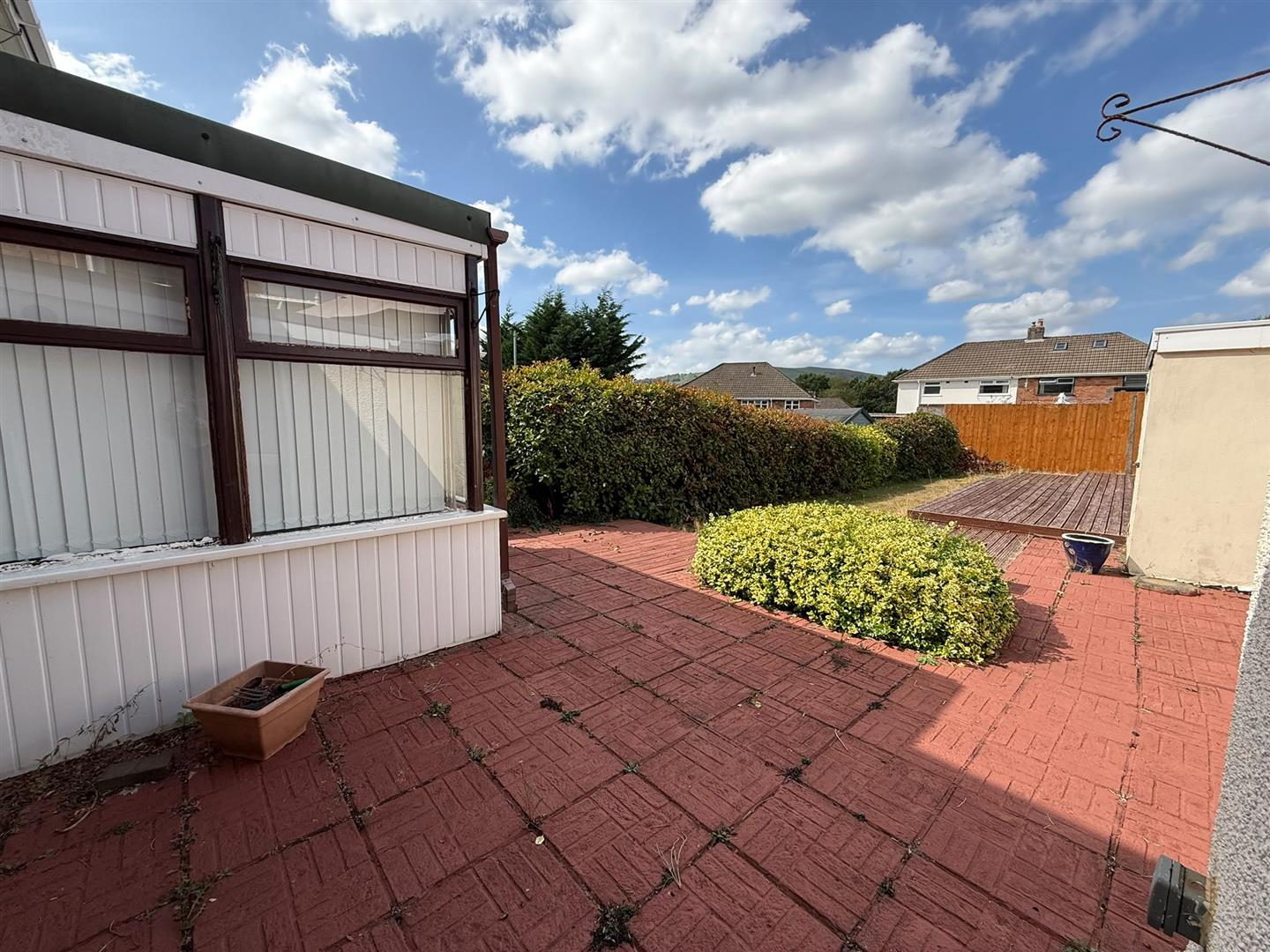 Grasmere Drive, Aberdare - 20260824_111419000_iOS.jpg