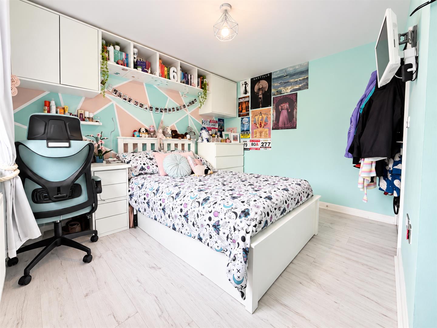 Maes Y Ffion, Llwydcoed, Aberdare - 666.png