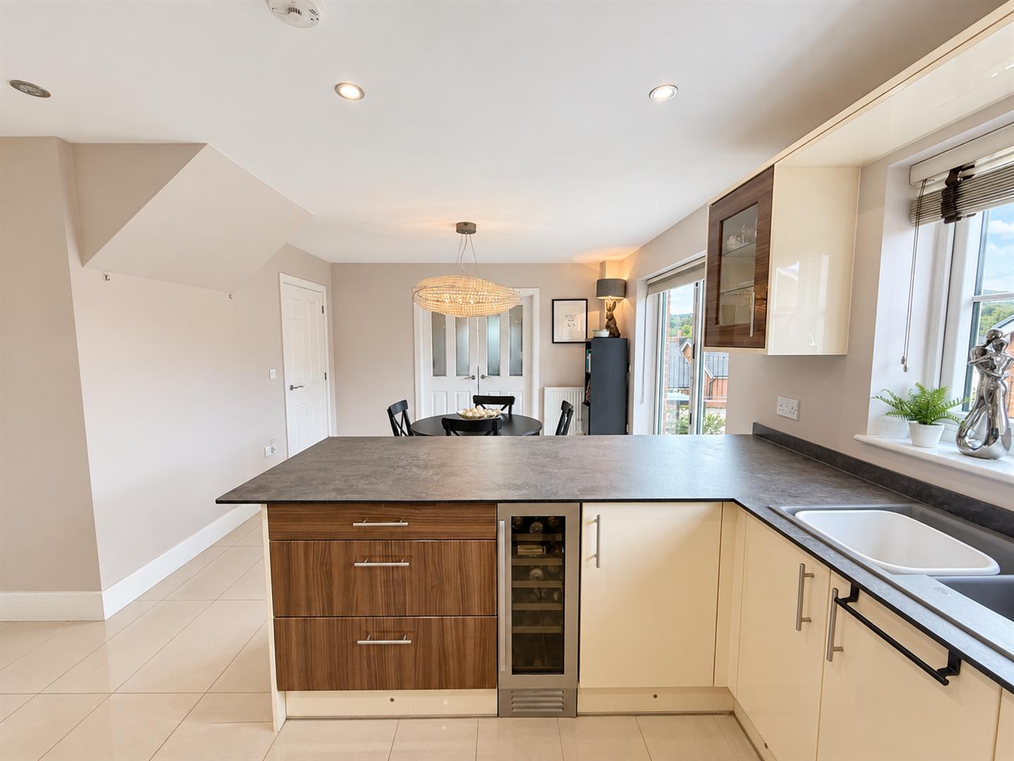 Tan Y Bryn Gardens, Llwydcoed, Aberdare - 00EEB4C1-BDCB-4ACC-BEA7-FE94AA3C49CE.png