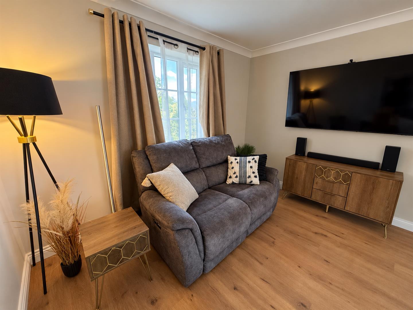 Tan Y Bryn Gardens, Llwydcoed, Aberdare - 50C0D197-A728-4608-A8B7-29538EE05F55.png
