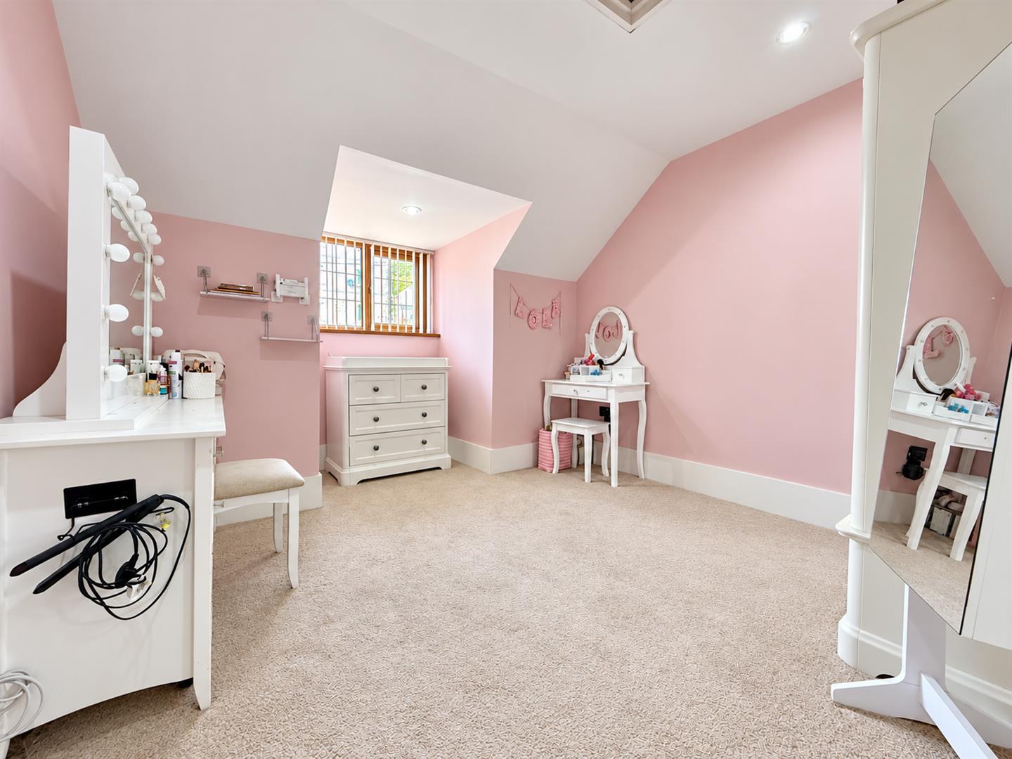 Godreaman Street, Aberdare - C1C65F16-D210-4FAC-B9B2-1FD1A92E648B.png