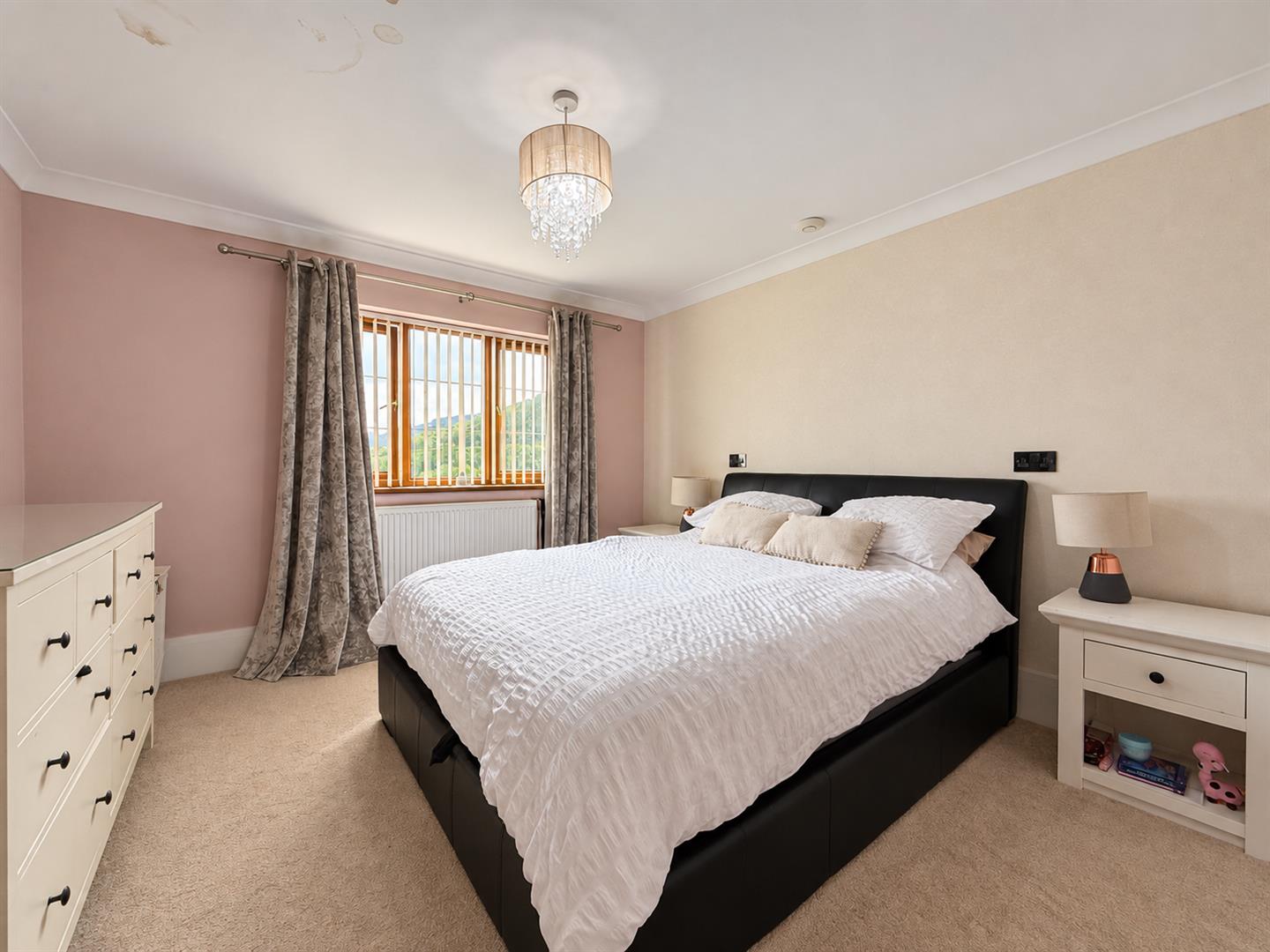 Godreaman Street, Aberdare - B994B9E1-5A49-4AA2-AF01-D4D58C326CF1.png